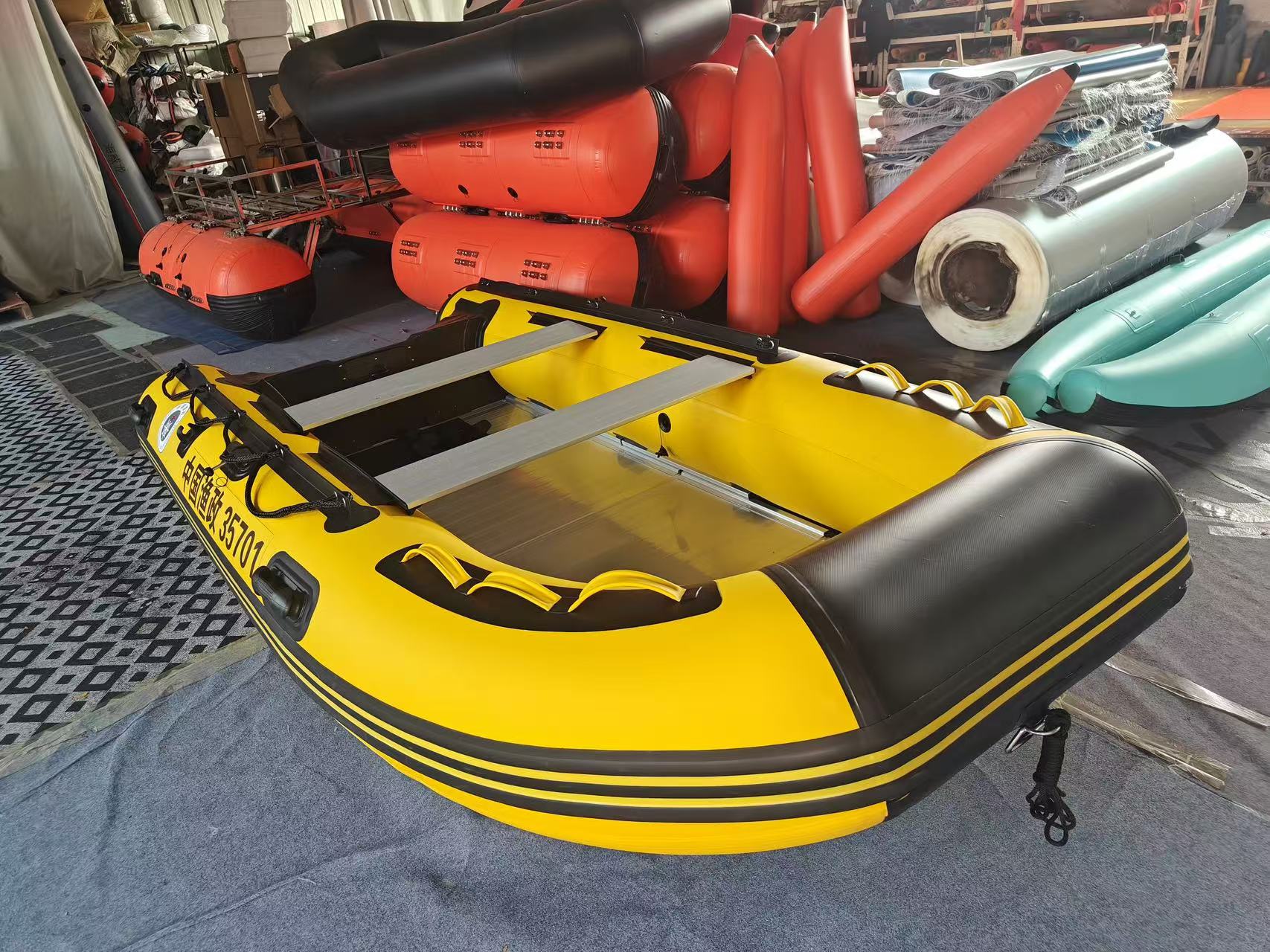 12ft yellow and black Rubber Dinghy Rowing Boat 